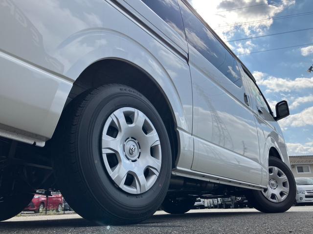 ハイエースバン ロングスーパーGL ダークプライムS 20thアニバーサリー/両側パワースライドドア/バックカメラ内臓デジタルインナーミラー/助手席エアバッグ/LEDヘッドライト/AC100Vアクセサリー/トヨタセーフティセンス/専用アブソーバー/(27枚目)