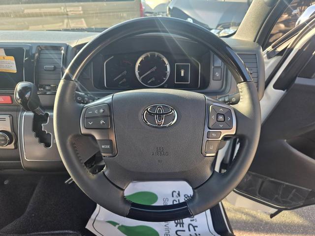 ハイエースバン ロングスーパーGL ダークプライムS 20thアニバーサリー/両側パワースライドドア/バックカメラ内臓デジタルインナーミラー/助手席エアバッグ/LEDヘッドライト/AC100Vアクセサリー/トヨタセーフティセンス/専用アブソーバー/(43枚目)