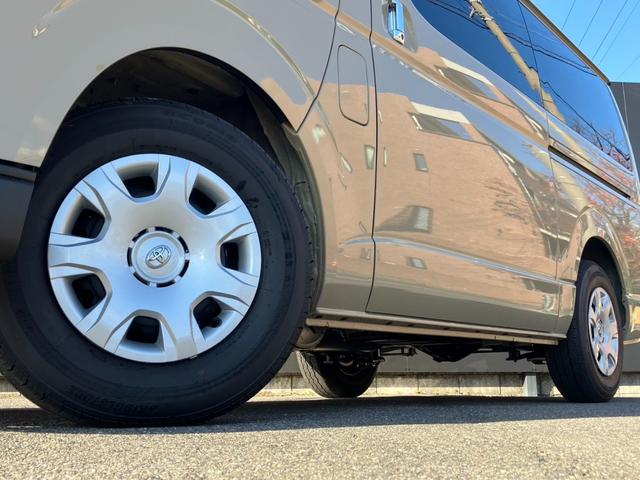 ハイエースバン ロングスーパーGL アースカラーパッケージ 登録済未使用車/パノラミックビューM/デジタルインナーM/両側パワースライドドア/クリアランスソナー/スマートキ/LEDヘッドライト/AC100V電源/トヨタセーフティーセンス(14枚目)