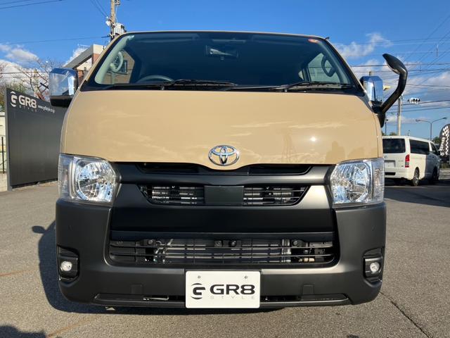 ハイエースバン ロングスーパーGL アースカラーパッケージ 登録済未使用車/パノラミックビューM/デジタルインナーM/両側パワースライドドア/クリアランスソナー/スマートキ/LEDヘッドライト/AC100V電源/トヨタセーフティーセンス(21枚目)
