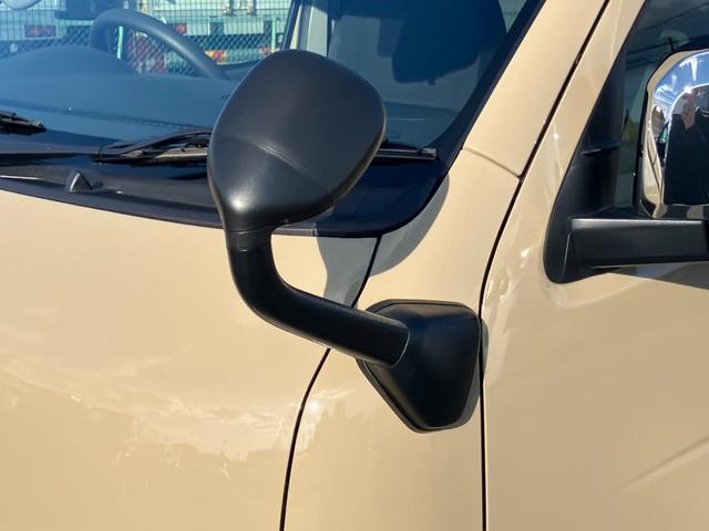 ハイエースバン ロングスーパーGL アースカラーパッケージ 登録済未使用車/パノラミックビューM/デジタルインナーM/両側パワースライドドア/クリアランスソナー/スマートキ/LEDヘッドライト/AC100V電源/トヨタセーフティーセンス(31枚目)