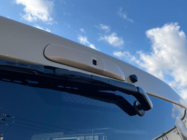 ハイエースバン ロングスーパーGL アースカラーパッケージ 登録済未使用車/パノラミックビューM/デジタルインナーM/両側パワースライドドア/クリアランスソナー/スマートキ/LEDヘッドライト/AC100V電源/トヨタセーフティーセンス(38枚目)