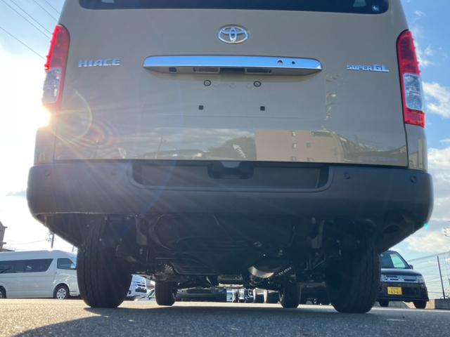 ハイエースバン ロングスーパーGL アースカラーパッケージ 登録済未使用車/パノラミックビューM/デジタルインナーM/両側パワースライドドア/クリアランスソナー/スマートキ/LEDヘッドライト/AC100V電源/トヨタセーフティーセンス(44枚目)