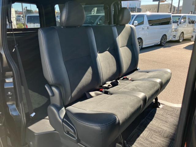 ハイエースバン スーパーGL ダークプライムII ナビTV/バックカメラ/ETC/パノラミックビューモニター/両側パワースライドドア/セーフティセンス/クリアランスソナー/TRDフロントスポイラー/RAYS16inアルミ/LEDヘッドライト(19枚目)