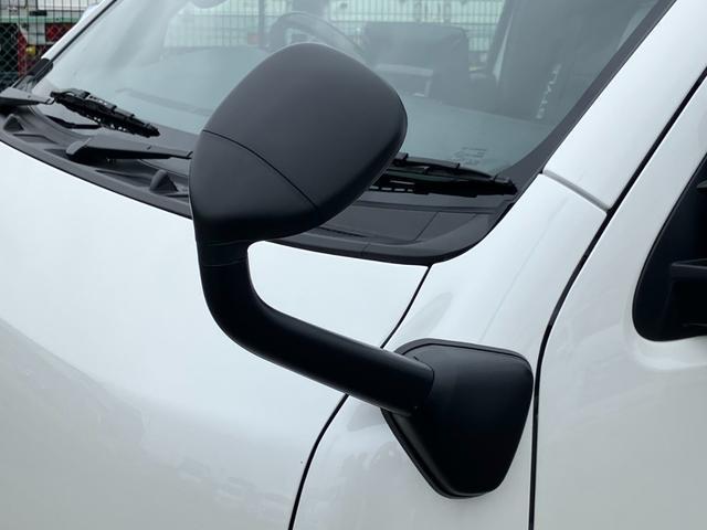 ハイエースバン スーパーGL ダークプライムII ALPINE BIGDA/Bカメラ/HDMI/ETC/トヨタセーフティーセンス/LEDヘッドライト/GR8フロントスポイラー/ESSEX18inアルミ/センターコンソール/シートカバー/ベッドキット(31枚目)