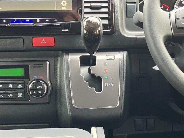 ハイエースバン スーパーGL ダークプライムII ALPINE BIGDA/Bカメラ/HDMI/ETC/トヨタセーフティーセンス/LEDヘッドライト/GR8フロントスポイラー/ESSEX18inアルミ/センターコンソール/シートカバー/ベッドキット(54枚目)