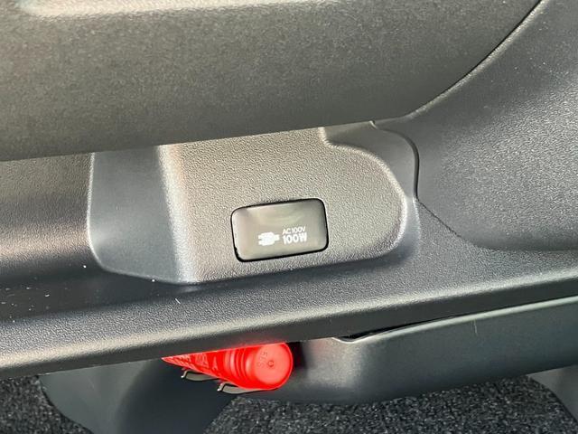 ハイエースワゴン グランドキャビン　ファインテックツアラー／登録済未使用車／１０人乗り／デジタルインナーミラー／パノラミックビューモニター／電動スライドドア／ＬＥＤフォグライト／スマートキー／トヨタセーフティセンス／助手席エアバック（50枚目）