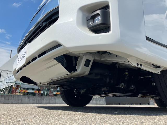 ハイエースワゴン グランドキャビン　ファインテックツアラー／新車未登録／１０人乗り／デジタルインナーミラー／パノラミックビューモニター／電動スライドドア／ＬＥＤフォグライト／スマートキー／トヨタセーフティセンス／助手席エアバック（30枚目）