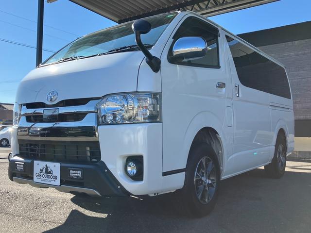 ハイエースバン スーパーGL ダークプライムII 4WD/BIG-Xナビ/Bカメラ/ETC/純正アルミ/LEDヘッドライト/スマートキー&プッシュスタート/サイドバイザー/Wエアバッグ/AC100V電源/セーフティセンス/スライドドア小窓あり!(10枚目)