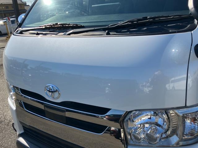 ハイエースバン スーパーGL ダークプライムII 4WD/BIG-Xナビ/Bカメラ/ETC/純正アルミ/LEDヘッドライト/スマートキー&プッシュスタート/サイドバイザー/Wエアバッグ/AC100V電源/セーフティセンス/スライドドア小窓あり!(26枚目)