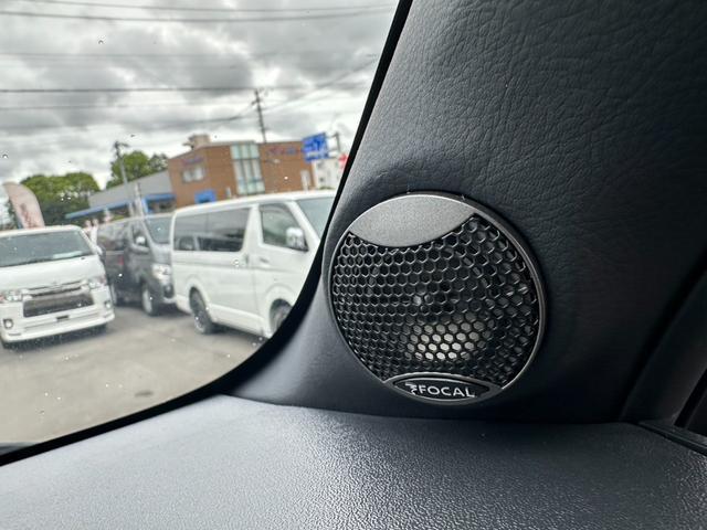 ハイエースバン スーパーGL ダークプライムII 4WD/BIG-Xナビ/Bカメラ/ETC/純正アルミ/LEDヘッドライト/スマートキー&プッシュスタート/サイドバイザー/Wエアバッグ/AC100V電源/セーフティセンス/スライドドア小窓あり!(52枚目)