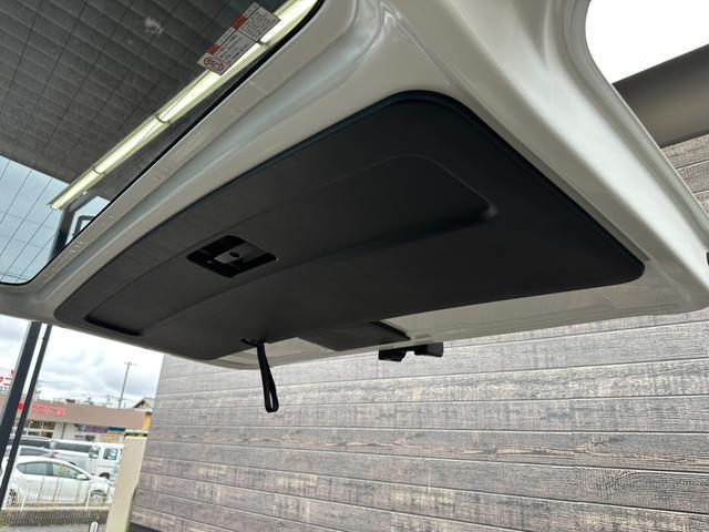 ハイエースバン スーパーGL ダークプライムII 4WD/BIG-Xナビ/Bカメラ/ETC/純正アルミ/LEDヘッドライト/スマートキー&プッシュスタート/サイドバイザー/Wエアバッグ/AC100V電源/セーフティセンス/スライドドア小窓あり!(60枚目)