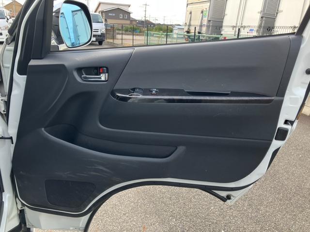 ハイエースバン スーパーGL ダークプライム 1オーナー/ナビTV/Bluetoothバックカメラ/ETC/AC100V電源/フロントスポイラー/16inアルミホイール/LEDヘッドライト/スマートキー/センターカーテン/新品ベッドキット(42枚目)