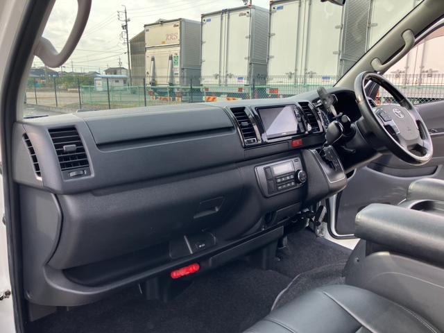 ハイエースバン スーパーGL ダークプライム 1オーナー/ナビTV/Bluetoothバックカメラ/ETC/AC100V電源/フロントスポイラー/16inアルミホイール/LEDヘッドライト/スマートキー/センターカーテン/新品ベッドキット(46枚目)