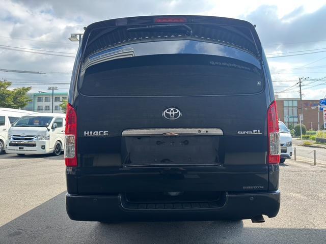 ハイエースバン スーパーGL ダークプライム GR8センターコンソール/ナビTV/バックカメラ/フリップダウンモニター/両側パワスラ/社外アルミ/ベッドキット(22枚目)