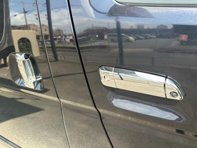 ハイエースバン スーパーGL ダークプライム GR8センターコンソール/ナビTV/バックカメラ/フリップダウンモニター/両側パワスラ/社外アルミ/ベッドキット(32枚目)