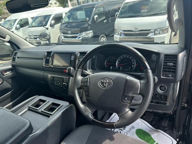 ハイエースバン スーパーGL ダークプライム GR8センターコンソール/ナビTV/バックカメラ/フリップダウンモニター/両側パワスラ/社外アルミ/ベッドキット(44枚目)