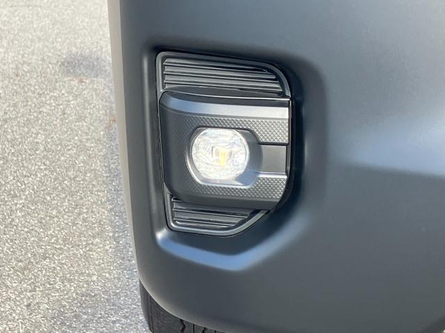 ハイエースバン ロングワイドスーパーＧＬ　アースカラーパッケージ　登録済未使用車／４ＷＤ／寒冷地仕様／ＡＬＰＩＮＥ　ＢＩＧＤＡ／ＨＤＭＩ／ＥＴＣ／パノラミックビューＭ／ＬＥＤヘッドライト／クリアランスソナー／スマートキー／純正エンジンスタータ（28枚目）