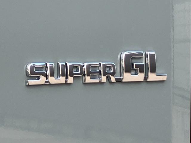 ハイエースバン ロングワイドスーパーＧＬ　アースカラーパッケージ　登録済未使用車／４ＷＤ／寒冷地仕様／ＡＬＰＩＮＥ　ＢＩＧＤＡ／ＨＤＭＩ／ＥＴＣ／パノラミックビューＭ／ＬＥＤヘッドライト／クリアランスソナー／スマートキー／純正エンジンスタータ（42枚目）