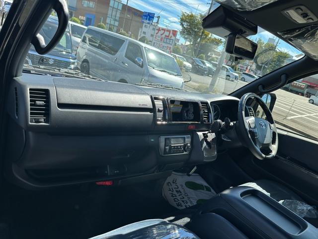ハイエースバン スーパーＧＬ　ダークプライムＩＩ　４ＷＤ／登録済未使用／両側パワスラ／全方位カメラ／デジタルミラー／スマートキ／ＬＥＤヘッドライト／コーナーソナー（43枚目）