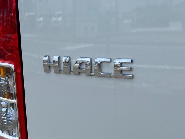 ハイエースワゴン グランドキャビン　ファインテックツアラー／登録済未使用車／１０人乗り／デジタルインナーミラー／パノラミックビューモニター／電動スライドドア／ＬＥＤフォグライト／スマートキー／トヨタセーフティセンス／助手席エアバック（37枚目）