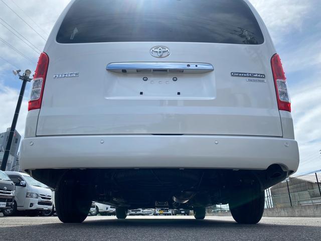 ハイエースワゴン グランドキャビン　ファインテックツアラー／登録済未使用車／１０人乗り／デジタルインナーミラー／パノラミックビューモニター／電動スライドドア／ＬＥＤフォグライト／スマートキー／トヨタセーフティセンス／助手席エアバック（42枚目）