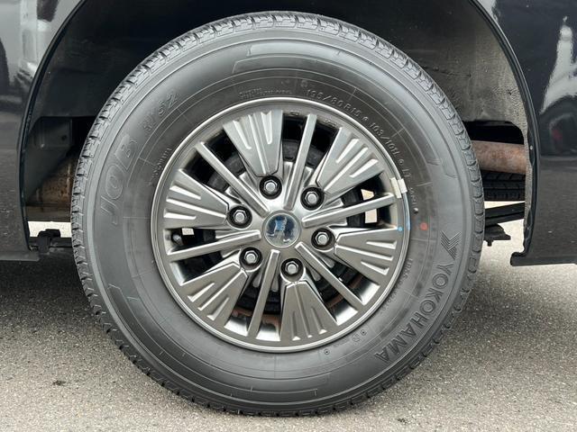 ＮＶ３５０キャラバンバン ロングライダープレミアムＧＸプロ・スタイルパッケージ　ケンウッドナビ／バックカメラ／ＥＴＣ／エマージェンシーブレーキ／インテリジェントキー／ＡＵＴＥＣＨ純正アルミ／Ｆスポイラー／片側パワースライドドア／助手席エアバッグ／ＬＥＤヘッドライト（3枚目）