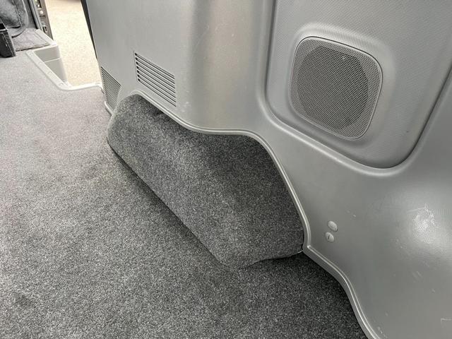 ＮＶ３５０キャラバンバン ロングライダープレミアムＧＸプロ・スタイルパッケージ　ケンウッドナビ／バックカメラ／ＥＴＣ／エマージェンシーブレーキ／インテリジェントキー／ＡＵＴＥＣＨ純正アルミ／Ｆスポイラー／片側パワースライドドア／助手席エアバッグ／ＬＥＤヘッドライト（56枚目）