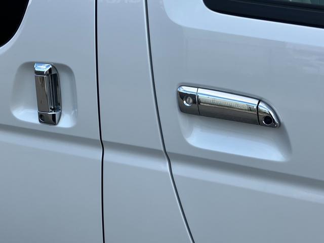 ハイエースバン スーパーGL ダークプライムII 1オーナー/PanasonicフローティングナビTV/バックカメラ/パノラミックビューモニター/両側パワースライドドア/TRDフロントスポイラー/16inアルミ/クリアランスソナー/ベッドキット(35枚目)