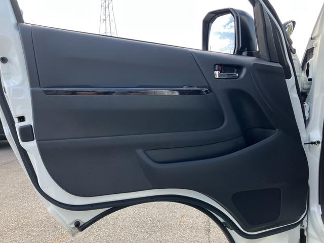 ハイエースバン スーパーGL ダークプライムII 1オーナー/PanasonicフローティングナビTV/バックカメラ/パノラミックビューモニター/両側パワースライドドア/TRDフロントスポイラー/16inアルミ/クリアランスソナー/ベッドキット(43枚目)