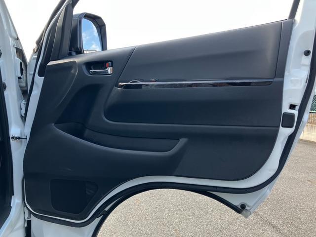 ハイエースバン スーパーGL ダークプライムII 1オーナー/PanasonicフローティングナビTV/バックカメラ/パノラミックビューモニター/両側パワースライドドア/TRDフロントスポイラー/16inアルミ/クリアランスソナー/ベッドキット(44枚目)