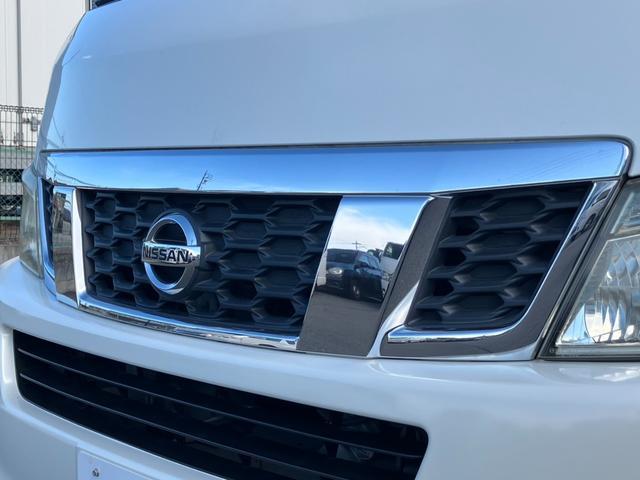 NV350キャラバンバン スーパーロングワイドDX クロムギアパッケージ スーパーロング/ハイルーフ/ナビTV/Bluetooth/ETC/バックカメラ/リアクーラー/純正アルミホイール/キーレス/フォグライト/リアシートベルト/エアバック(29枚目)