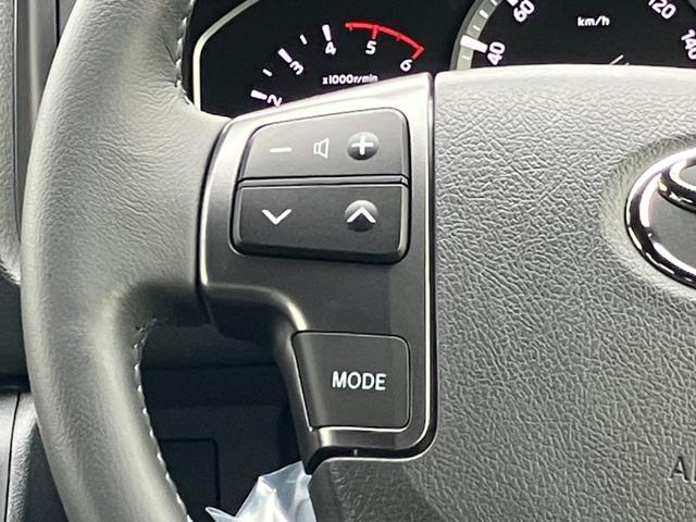 ハイエースバン ロングスーパーＧＬ　ダークプライムＳ　登録済未使用車／パノラミックビューモニター／両側パワースライドドア／クリアランスソナー／ＡＣ１００Ｖ電源／スマートキー／ＬＥＤヘッドライト／ＬＥＤフォグライト／トヨタセーフティーセンス（53枚目）