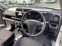 Ｆ　登録済未使用車／４ＷＤ／バックモニター／トヨタセーフティーセンス／ＡＣ１００Ｖ電源／ダブルエアバック／オートハイビーム／レーンキーピング／トラクションコントロール／キーレスエントリー／電動格納ドアミラ（46枚目）