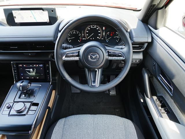 MX-30 ベースグレード 衝突被害軽減システム アダプティブクルーズコントロール 全周囲カメラ オートマチックハイビーム 電動シート シートヒーター バックカメラ オートライト LEDヘッドランプ ETC Bluetooth(4枚目)