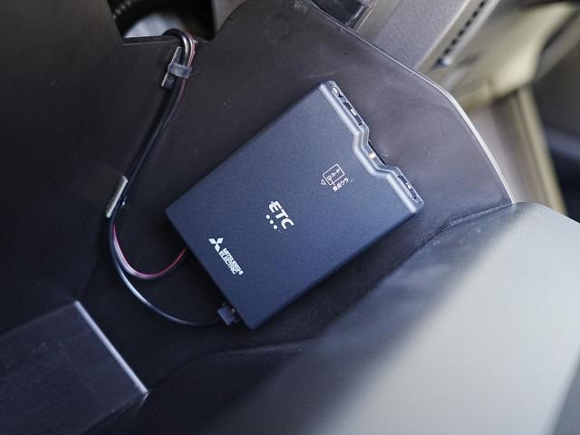 MX-30 ベースグレード 衝突被害軽減システム アダプティブクルーズコントロール 全周囲カメラ オートマチックハイビーム 電動シート シートヒーター バックカメラ オートライト LEDヘッドランプ ETC Bluetooth(14枚目)