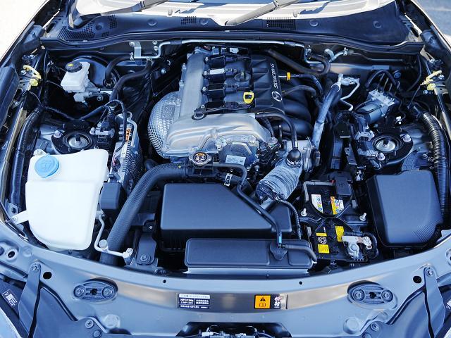 ロードスターRF VS バーガンディ・セレクション 衝突被害軽減システム オートマチックハイビーム 革シート シートヒーター バックカメラ オートクルーズコントロール オートライト LEDヘッドランプ ETC Bluetooth(20枚目)