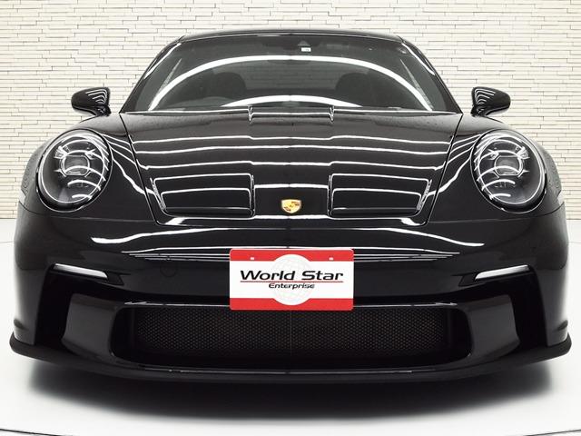 ９１１ ９１１ＧＴ３ツーリングパッケージ　ＯＰ６１４　スポーツクロノＰＫＧ　ＰＣＣＢ＋イエローキャリパー　エクステンドインテリアＰＫＧマットカーボン　黒革　軽量カーボンルーフ　Ｆアクスルリフトシステム　ＰＤＬＳ＋　１８ｗａｙシート　ＢＯＳＥ（7枚目）