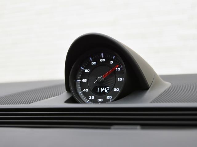 パナメーラ ＧＴＳ　スポーツクロノＰＫＧ　ＯＰ２６９　ＧＴＳインテリアＰＫＧカーマインレッド　ＰＤＣＣ／ＰＴＶ含　Ｒアクスルステアリング／パワステ＋含　パノラマＳＲ　２１ｉｎＡＷ　４ゾーンクライメートＣＴＬ　ソフトクローズドア　ＰＤＬＳ＋（16枚目）