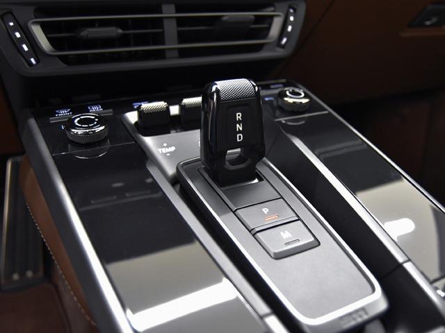 ９１１ ９１１カレラ４Ｓ　カブリオレ　スポーツクロノＰＫＧ　ＯＰ４３３　茶革　ＰＤＬＳ＋　Ｆアクスルリフトシステム　２０／２１ｉｎＡＷ　ＡＣＣ　１４ｗａｙパワーシートメモリーＰＫＧ　ＢＯＳＥ　ポルシェクレストエンボスヘッドレスト　ポルシェエントリー＆ドライブ（16枚目）