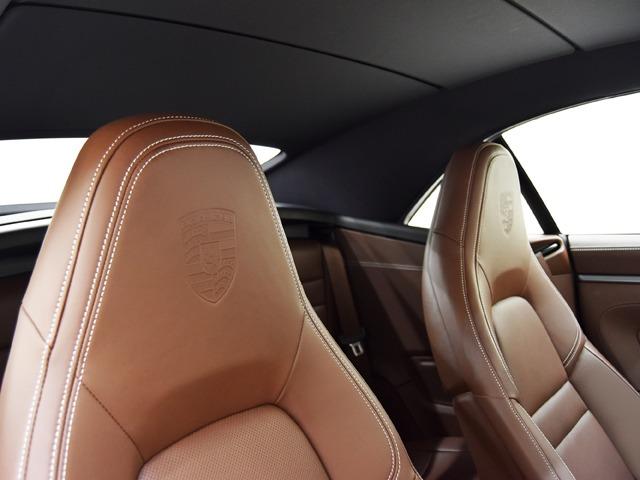 ９１１ ９１１カレラ４Ｓ　カブリオレ　スポーツクロノＰＫＧ　ＯＰ４３３　茶革　ＰＤＬＳ＋　Ｆアクスルリフトシステム　２０／２１ｉｎＡＷ　ＡＣＣ　１４ｗａｙパワーシートメモリーＰＫＧ　ＢＯＳＥ　ポルシェクレストエンボスヘッドレスト　ポルシェエントリー＆ドライブ（17枚目）