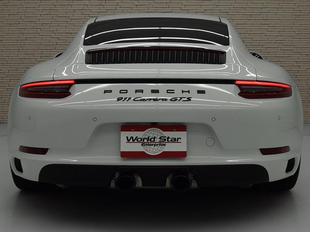 ９１１ ９１１カレラＧＴＳ　スポーツクロノＰＫＧ　ベンチレーター　ポルシェエントリー＆ドライブ　スポーツエグゾースト　前後Ｐセンサー＋Ｂカメラ　パワステ＋　２０ｉｎＡＷ　黒革　ライトデザインＰＫＧ　ＧＴスポーツステアリングホイール　シートＨ　ＰＤＬＳ（8枚目）