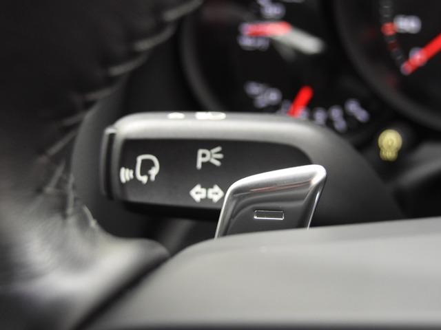 ９１１ ９１１カレラＧＴＳ　スポーツクロノＰＫＧ　ベンチレーター　ポルシェエントリー＆ドライブ　スポーツエグゾースト　前後Ｐセンサー＋Ｂカメラ　パワステ＋　２０ｉｎＡＷ　黒革　ライトデザインＰＫＧ　ＧＴスポーツステアリングホイール　シートＨ　ＰＤＬＳ（21枚目）