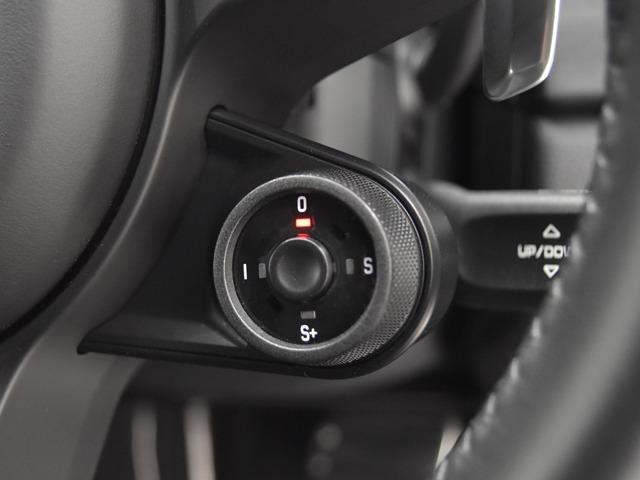 ９１１ ９１１カレラＧＴＳ　スポーツクロノＰＫＧ　ベンチレーター　ポルシェエントリー＆ドライブ　スポーツエグゾースト　前後Ｐセンサー＋Ｂカメラ　パワステ＋　２０ｉｎＡＷ　黒革　ライトデザインＰＫＧ　ＧＴスポーツステアリングホイール　シートＨ　ＰＤＬＳ（22枚目）