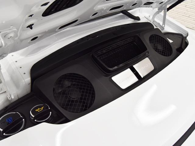 ９１１ ９１１カレラＧＴＳ　スポーツクロノＰＫＧ　ベンチレーター　ポルシェエントリー＆ドライブ　スポーツエグゾースト　前後Ｐセンサー＋Ｂカメラ　パワステ＋　２０ｉｎＡＷ　黒革　ライトデザインＰＫＧ　ＧＴスポーツステアリングホイール　シートＨ　ＰＤＬＳ（28枚目）