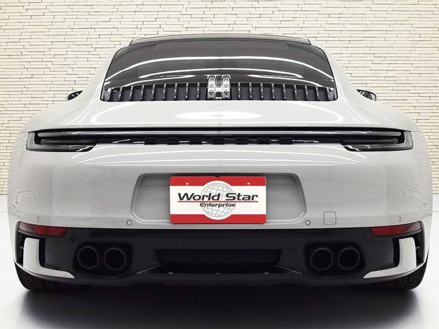 ９１１ ９１１カレラ　スポーツクロノＰＫＧ　スポーツデザインＰＫＧ　ＯＰ４６４　スレートグレー／クレヨンツートンレザー　Ｆ２０Ｒ２１ｉｎＡＷ　ガラスＳＲ　ＡＣＣトラフィックジャムアシスト付　ベンチレーター　パルダオインテリアＰＫＧ　プライバシーガラス　シートＨ　禁煙（4枚目）