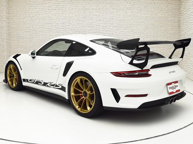 911 911GT3RS スポーツクロノPKG OP124 Fリフトシステム PDLS+ クラブスポーツPKG フルバケットシートカーボン カーボンインテリアPKG スポーツエグゾースト リバーシングカメラ F20R21inAW フロアマット 禁煙(2枚目)