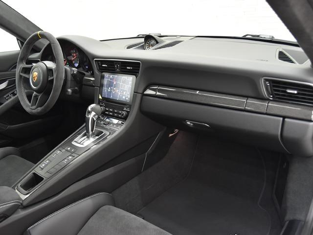 911 911GT3RS スポーツクロノPKG OP124 Fリフトシステム PDLS+ クラブスポーツPKG フルバケットシートカーボン カーボンインテリアPKG スポーツエグゾースト リバーシングカメラ F20R21inAW フロアマット 禁煙(10枚目)