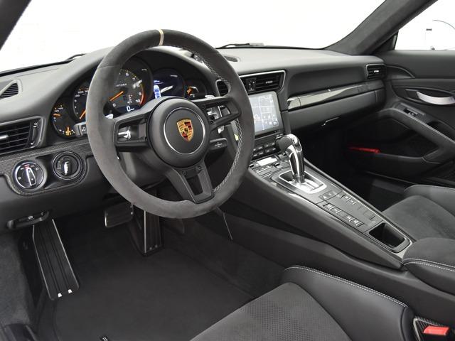 911 911GT3RS スポーツクロノPKG OP124 Fリフトシステム PDLS+ クラブスポーツPKG フルバケットシートカーボン カーボンインテリアPKG スポーツエグゾースト リバーシングカメラ F20R21inAW フロアマット 禁煙(26枚目)