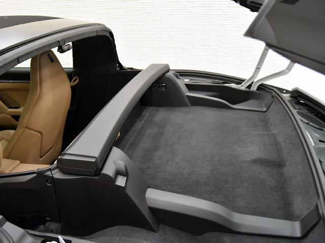 911 911タルガ4 スポーツクロノPKG OP375 スポーツエグゾースト PDLS+ 14wayパワーシートメモリーPKG F20・R21inAW BOSE Fベンチレーター シートH GTスポーツステアリング クルーズコントロール 禁煙(19枚目)